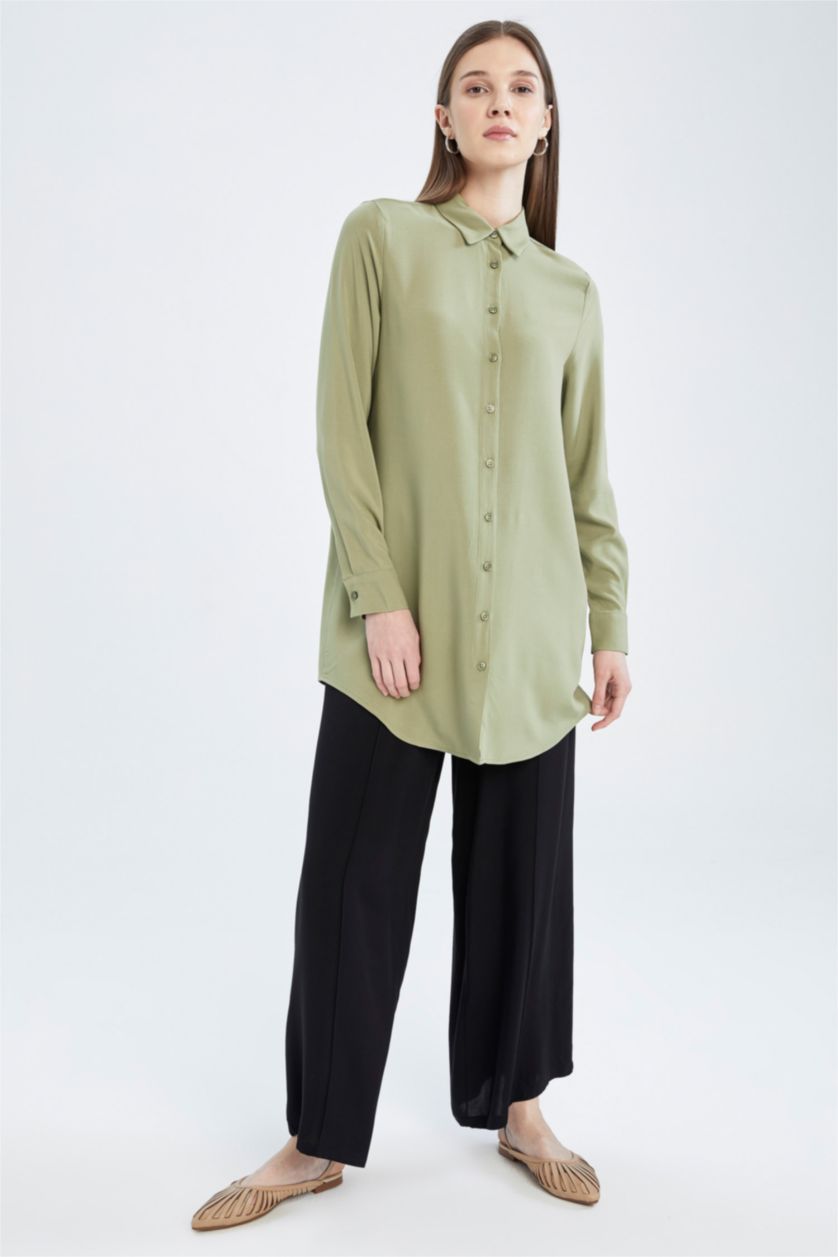 FEMME Noir Pantalon large en Tencel à texture douce et coupe décontractée