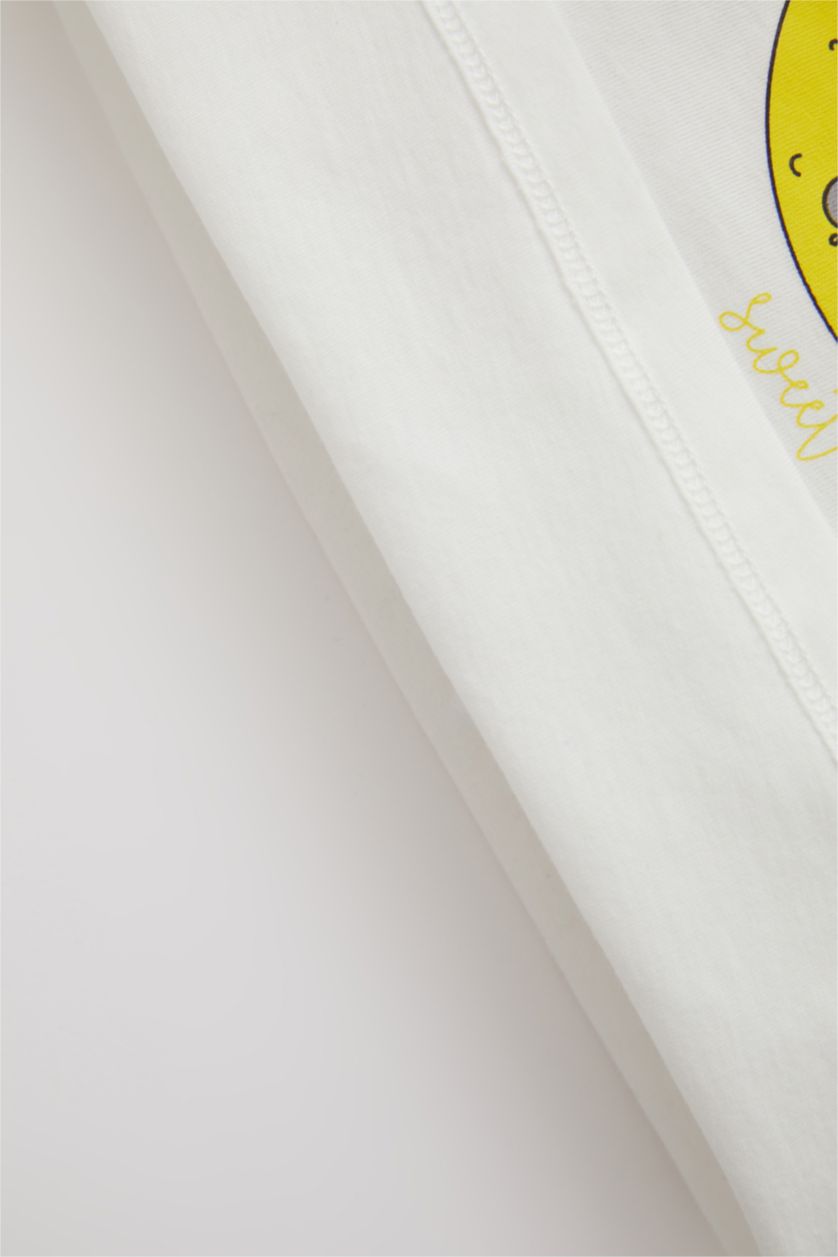 Kız Bebek Kırık Beyaz Kız Bebek Ay Baskılı Pamuklu Kolsuz Şort Pijama Takım