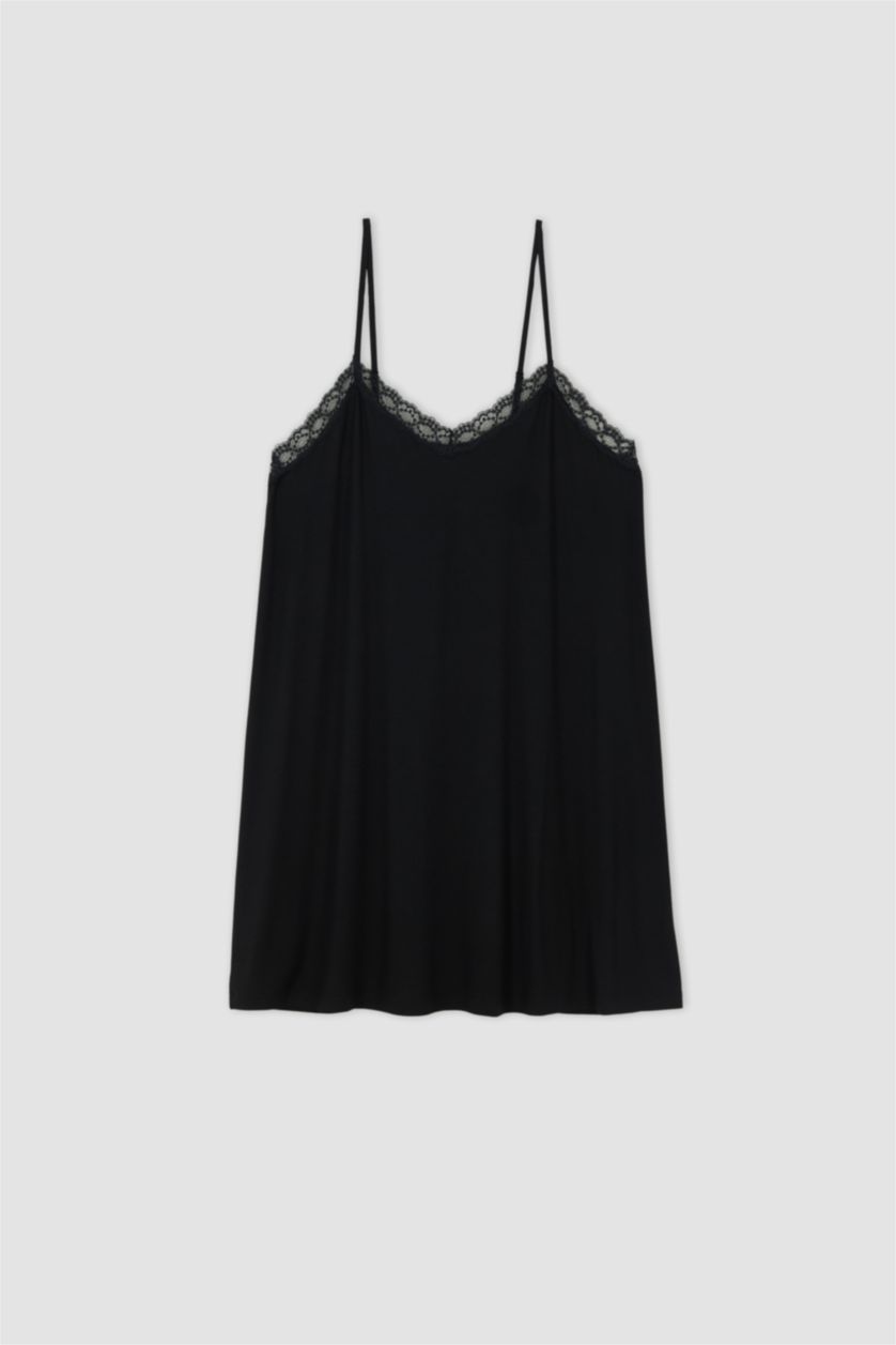 Kadın Siyah DF Plus Regular Fit V Yaka Askılı Büyük Beden Gecelik