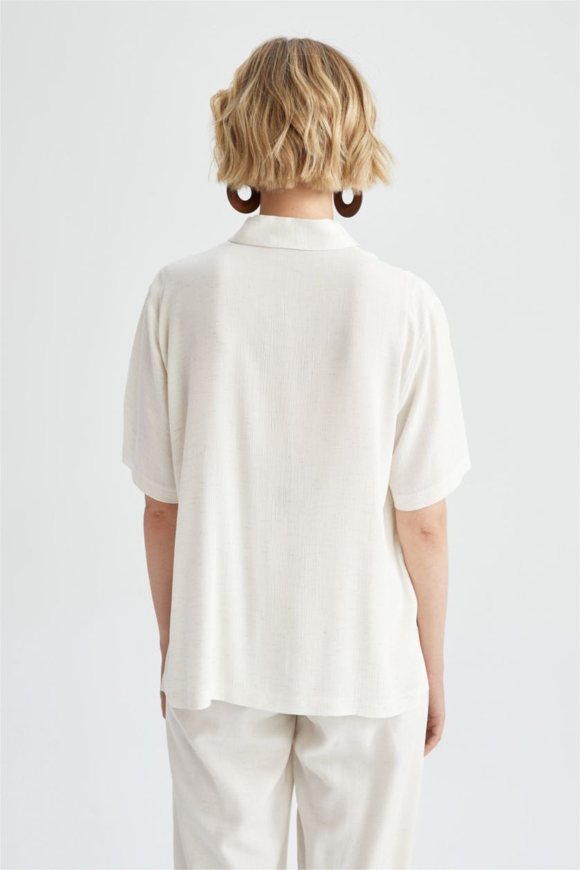 نساء بيج قميص نص كم من مزيج الكتان اوفر سايز بياقة قميص