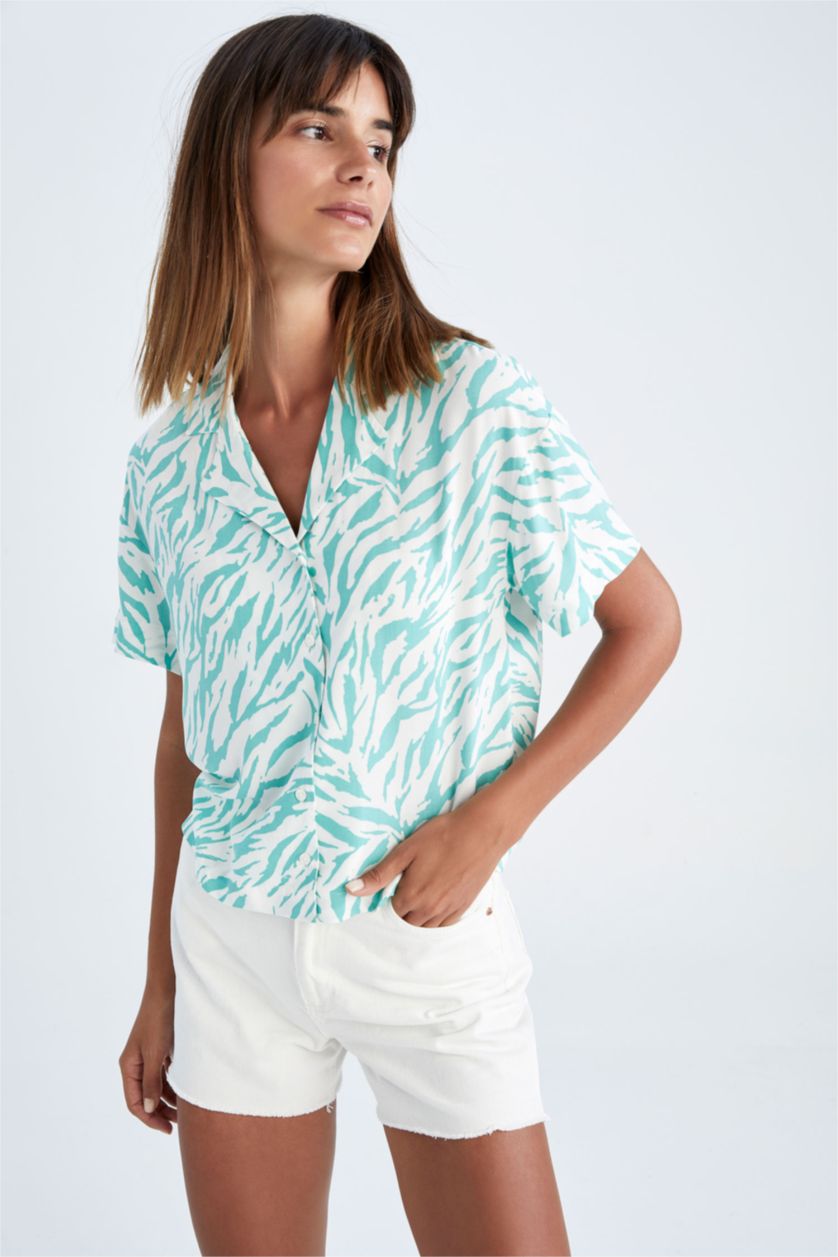 FEMME Bleu Chemise en Viscose à Manches Courtes et à Motifs Coupe Régulière