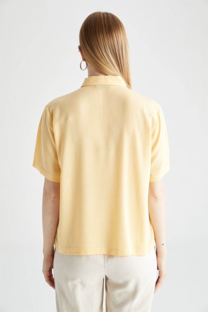 FEMME Jaune Clair Regular Fit Crinkle Fabric Short Sleeve Shirt