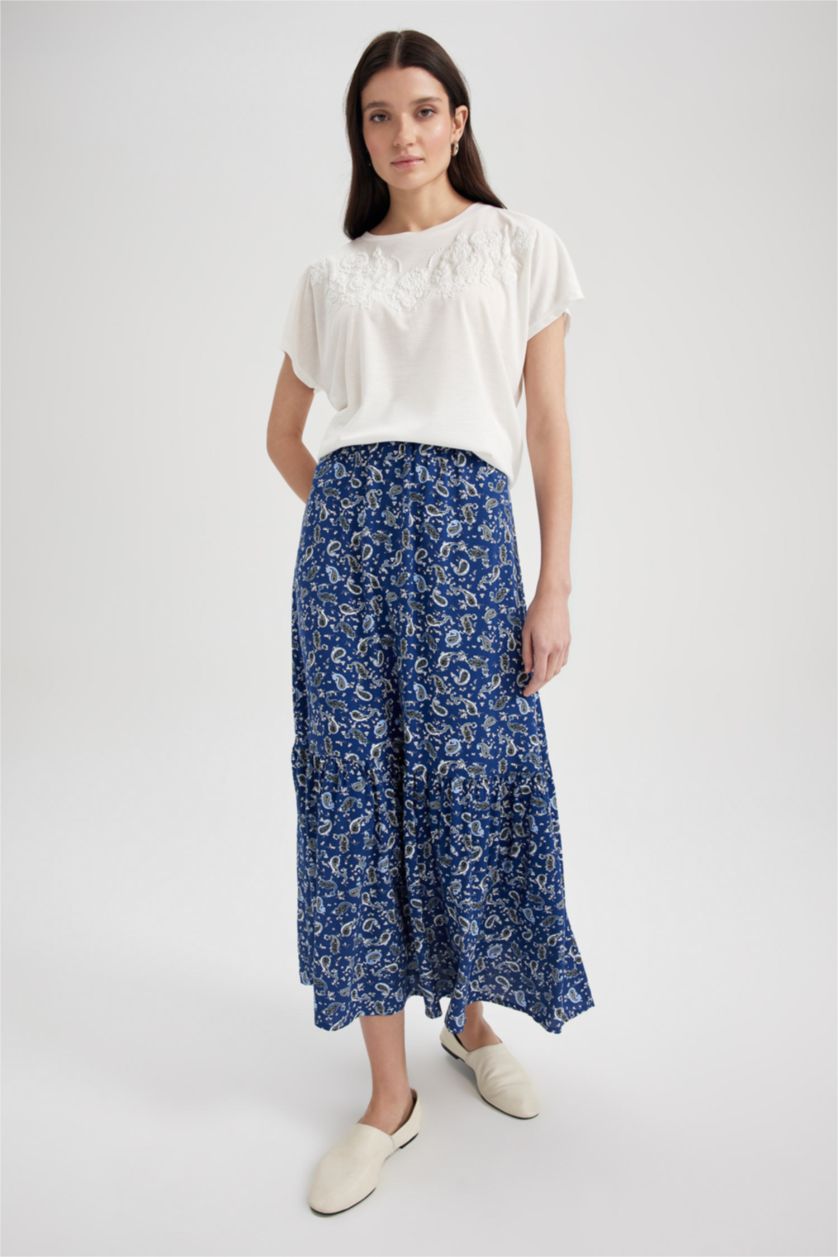 FEMME Lacivert Jupe mi-longue étagée à motif floral