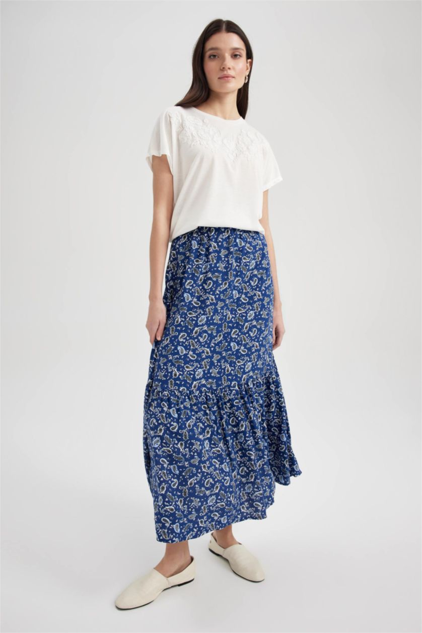 FEMME Lacivert Jupe mi-longue étagée à motif floral