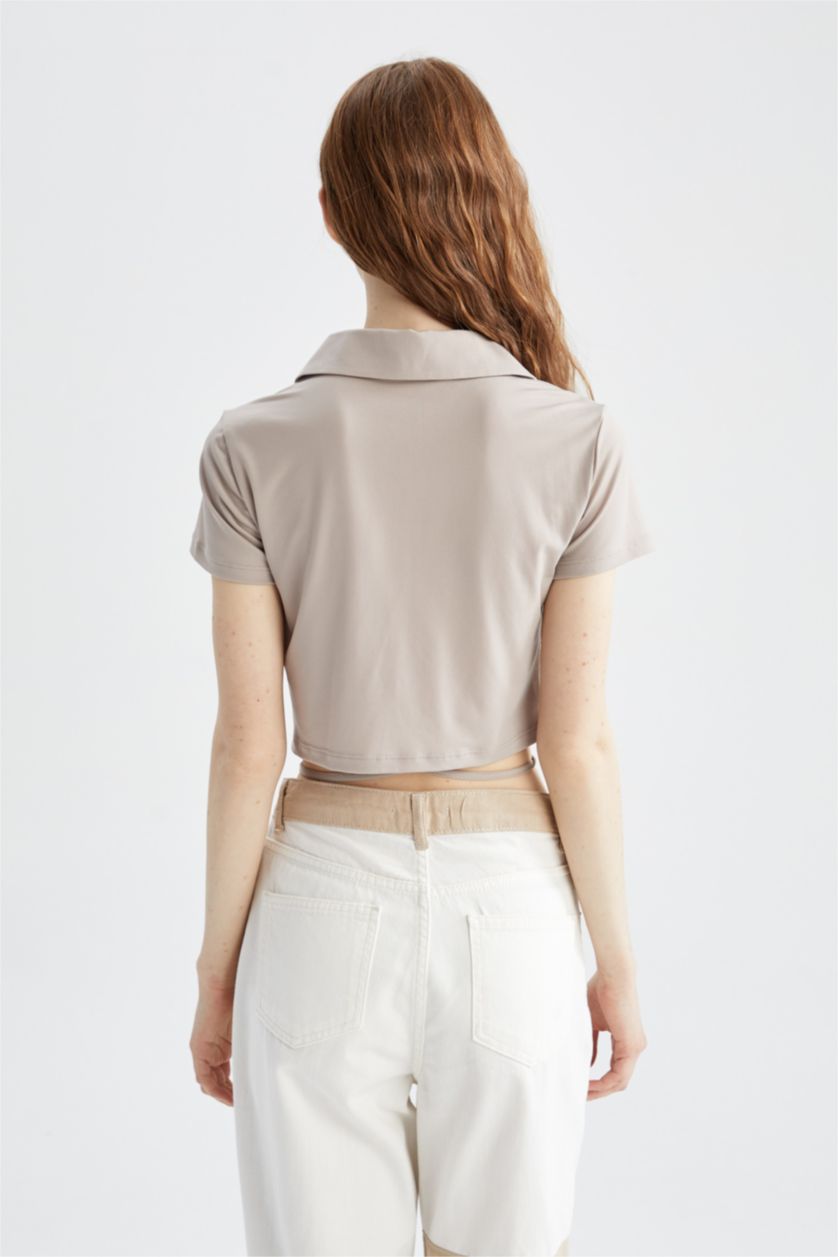 FEMME Beige Chemise à manches courtes à taille nouée