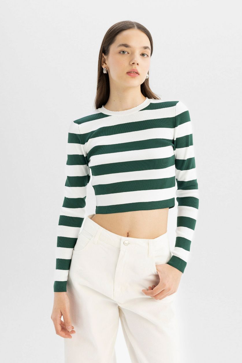 Kadın Yeşil Slim Fit Dar Kesim Çizgili Bisiklet Yaka Triko Kazak