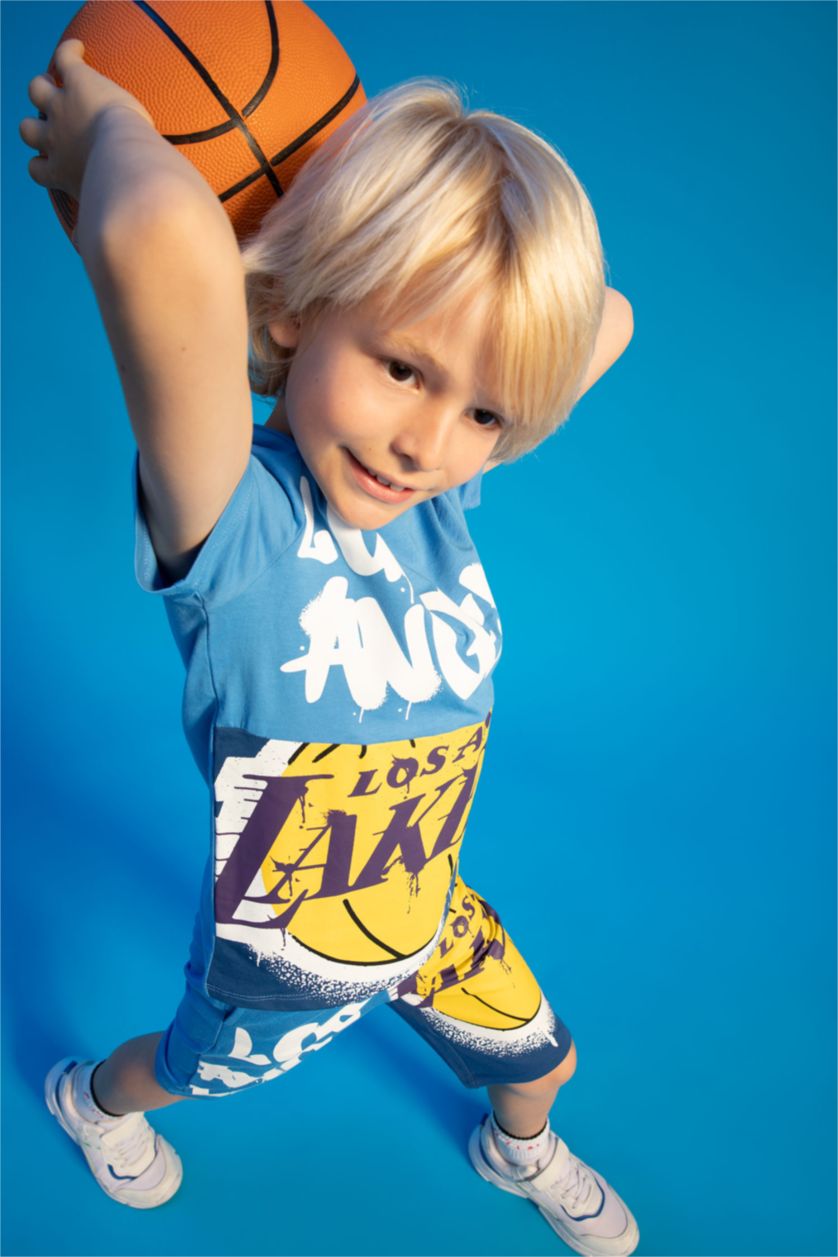 GARÇONS Bleu Clair T-shirt NBA Los Angeles Lakers à col ras de cou manches courtes pour garçon