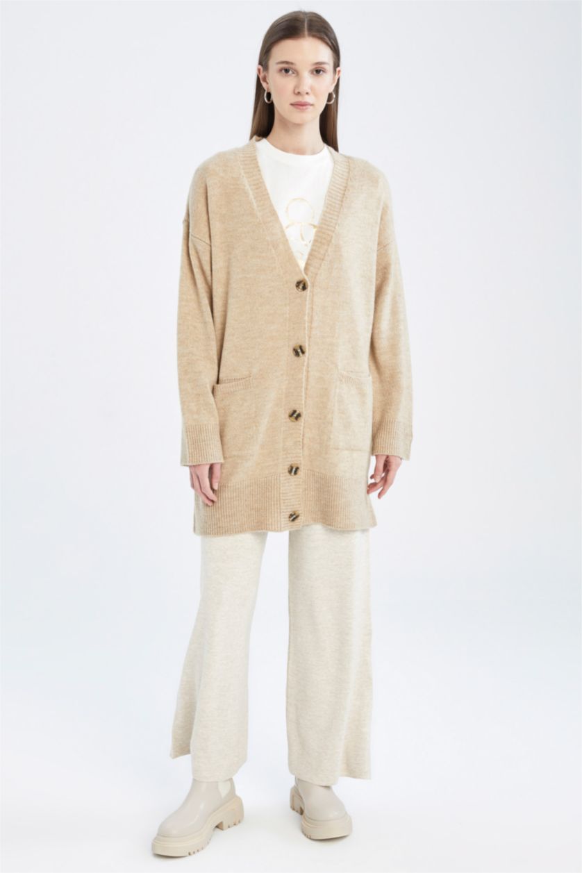 FEMME Beige Cardigan