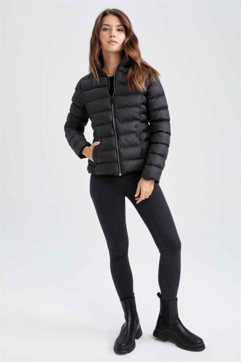 Женщины Черный Puffer Jacket