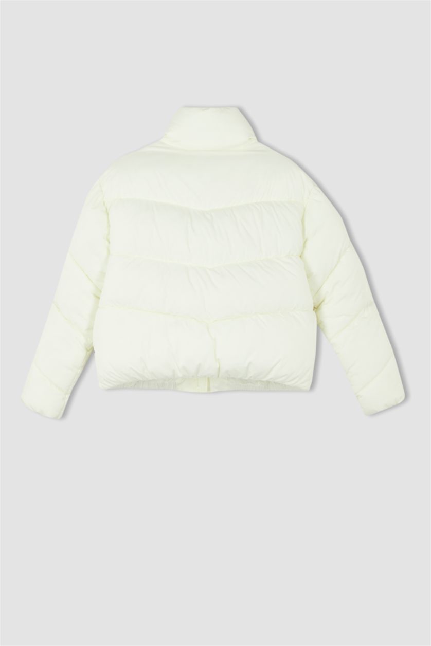 Kadın Ekru Su İtici Oversize Geniş Kesim Kapitone Kumaşlı Şişme Mont