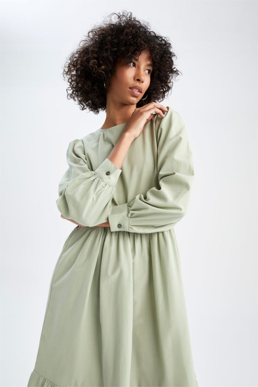 WOMAN Light Green Regular Fit Long Sleeve Maxi Poplin Dress