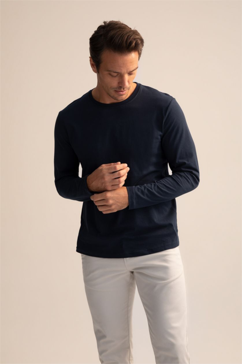 MAN NAVY Slim Fit Short Sleeve T-Shirt