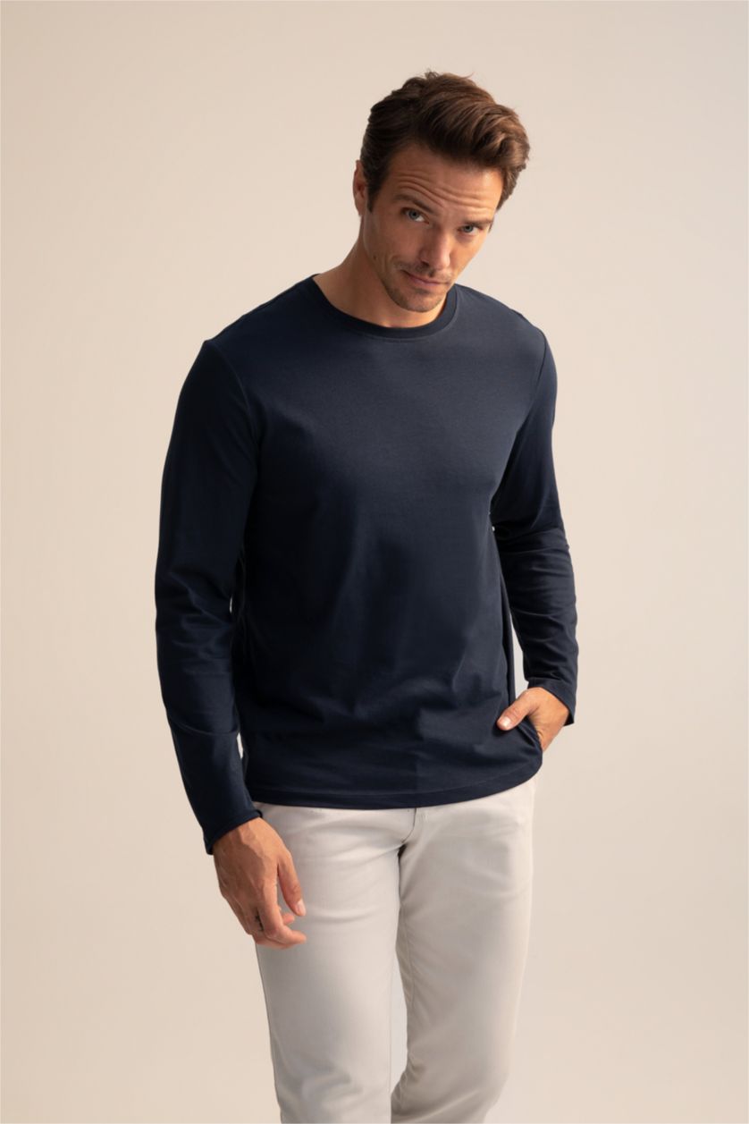MAN NAVY Slim Fit Short Sleeve T-Shirt