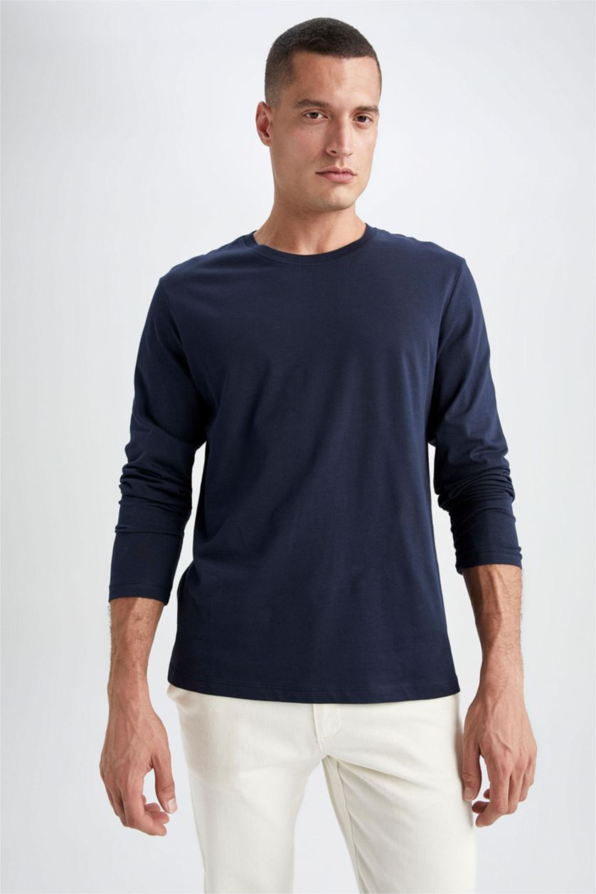 MAN NAVY Slim Fit Short Sleeve T-Shirt