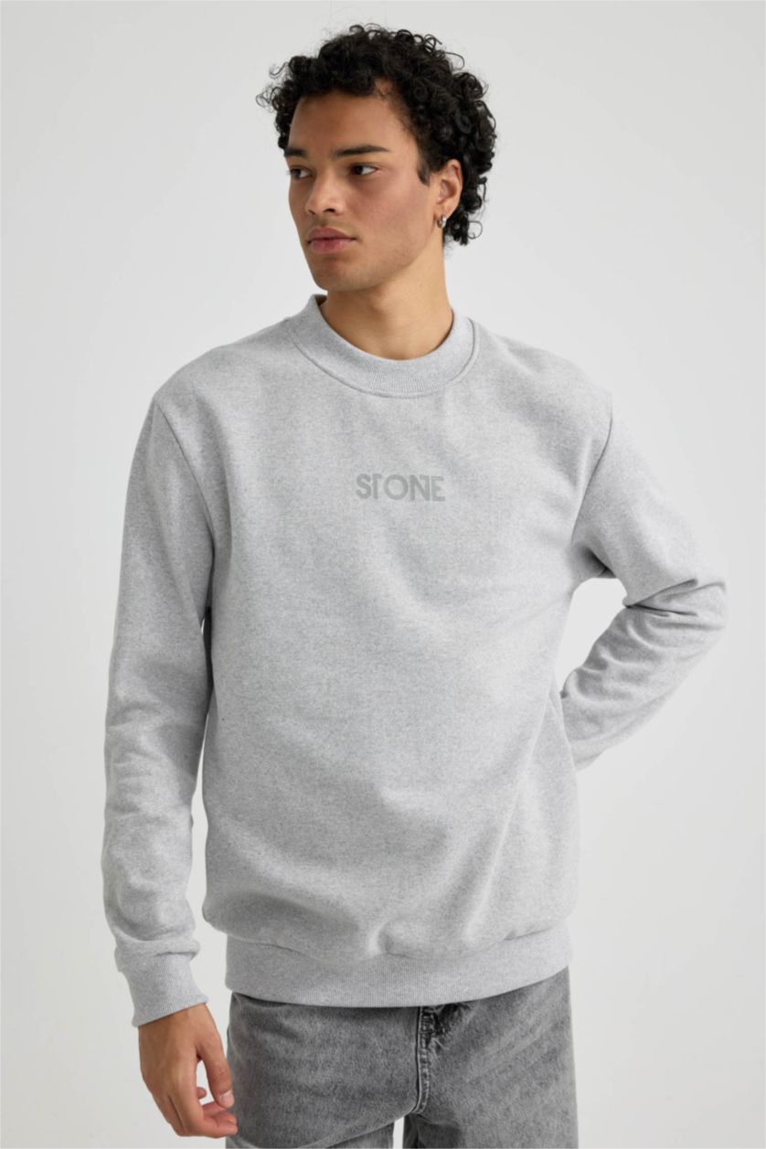 Мужчины Серый меланж Свитшот стандартного кроя с круглым вырезом с принтом