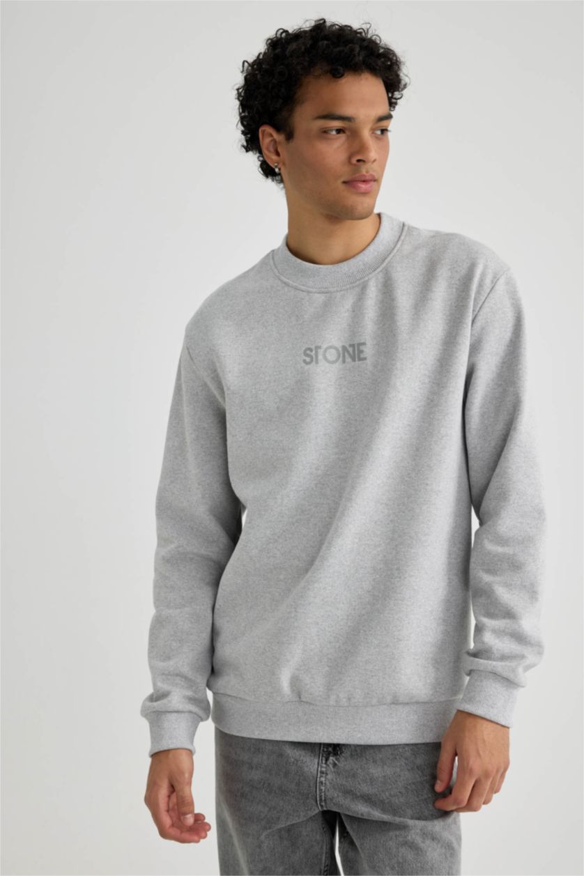 Мужчины Серый меланж Свитшот стандартного кроя с круглым вырезом с принтом