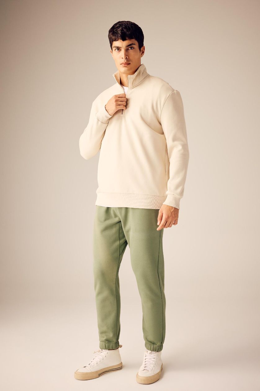 Erkek Bej Comfort Regular Fit Rahat Kalıp Fermuarlı Dik Yaka Basic Düz Sweatshirt