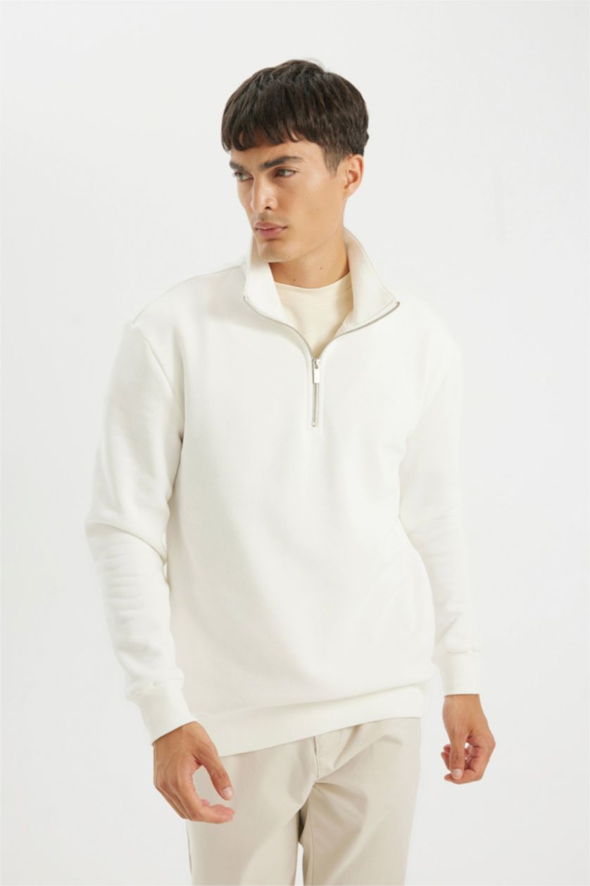 MAN White Comfort Fit Thick Sweatshirt Fabric Sweatshirt