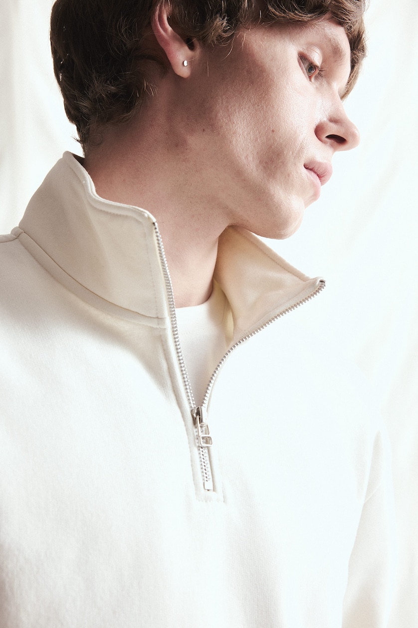 MAN Ecru Regular Fit Stand Collar Half-Zip Basic Sweatshirt