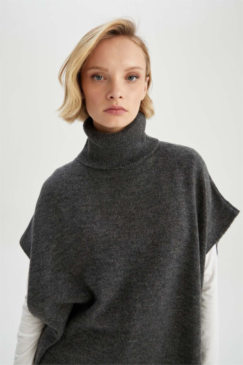 WOMAN Anthracite Oversize Fit Turtleneck Tunic