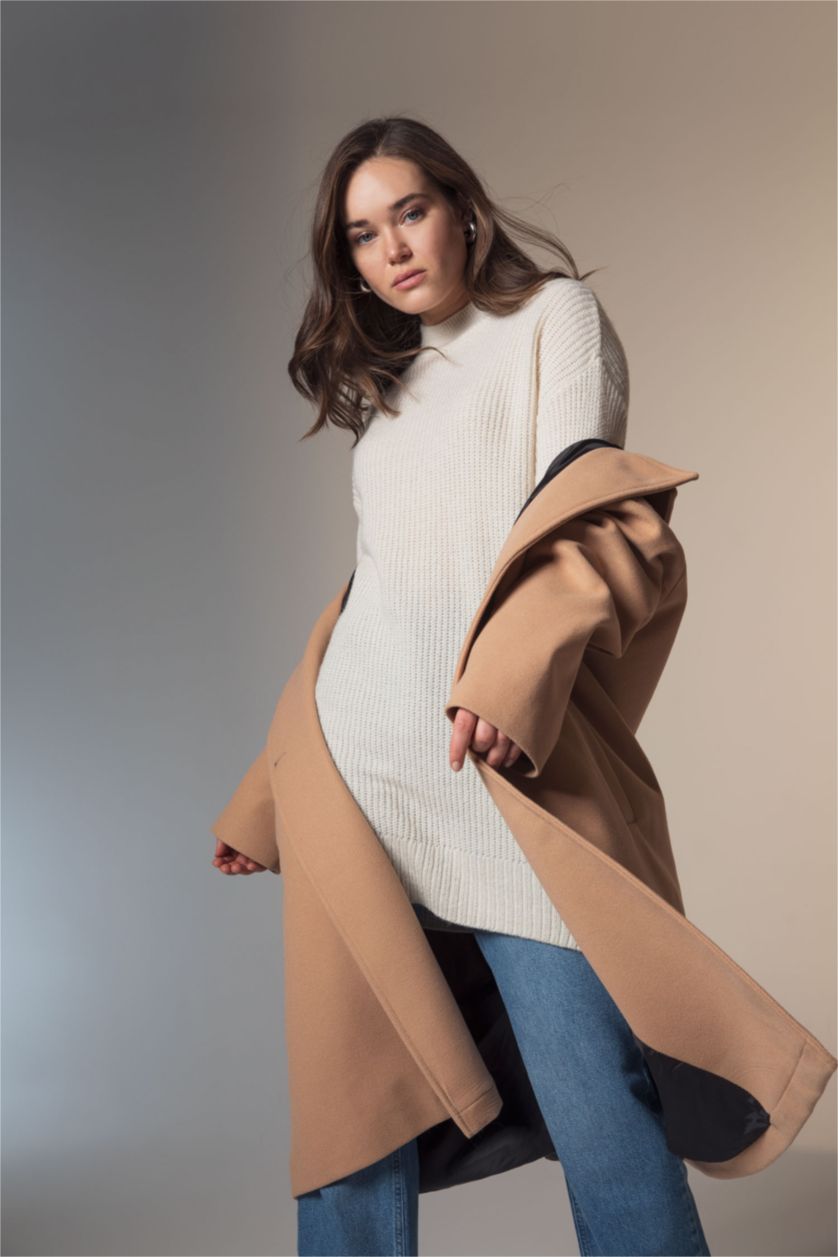 WOMAN Ecru Regular Fit Turtleneck Tunic