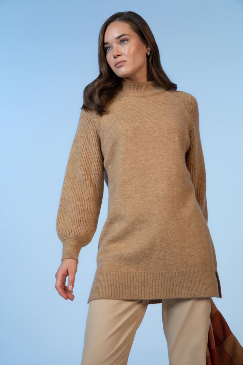 FEMME Beige Tunique Coupe Régulière Col montant