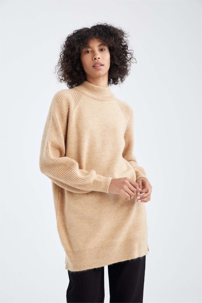 FEMME Beige Tunique Coupe Régulière Col montant