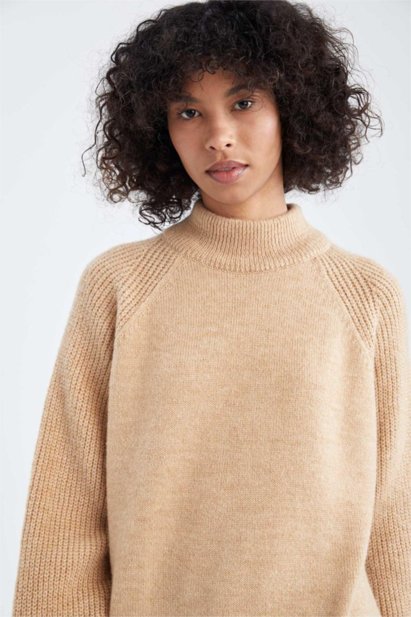 FEMME Beige Tunique Coupe Régulière Col montant