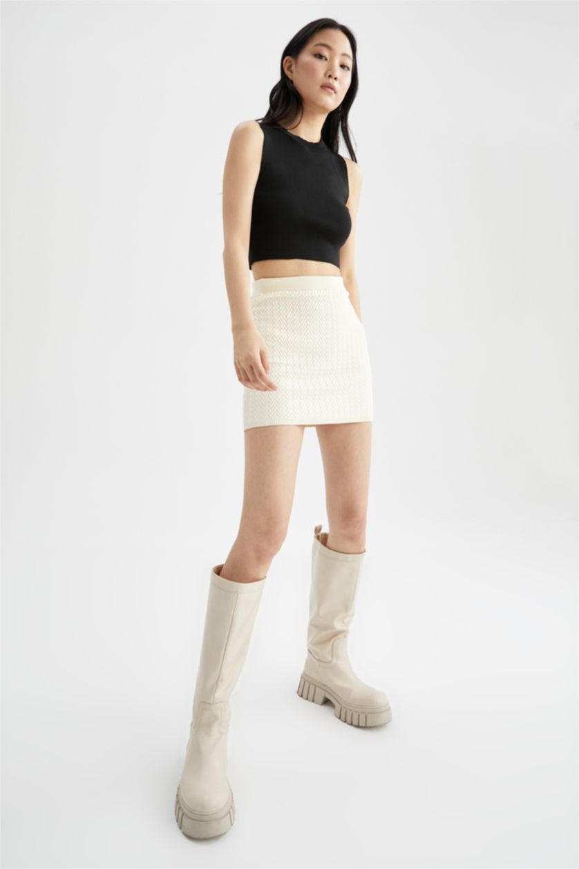 Kadın Ekru Fıtted Etek