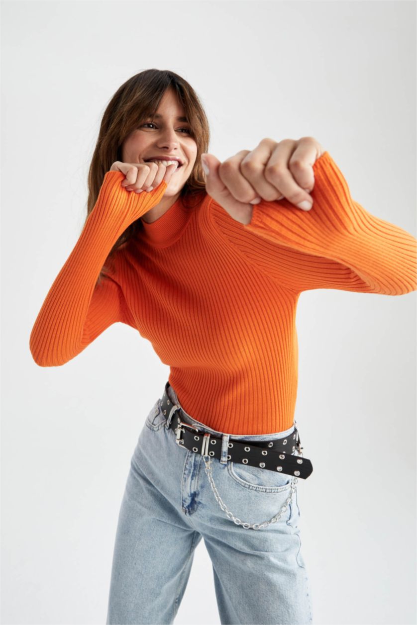 FEMME Orange Foncé Pull côtelé ajusté à demi col roulé