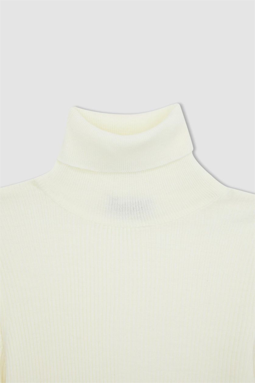 FEMME Écru Pull-Over Coupe Slim Col De Tortue