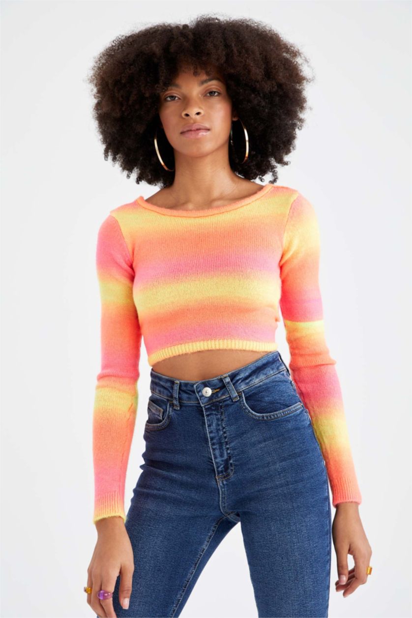 FEMME Rose Pull Crop Chiné avec détails dans le dos
