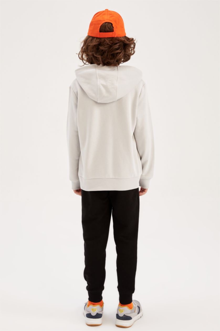 أولاد حجري فاتح طقم ولادي بغطاء للرأس مطبوع - قطعتين