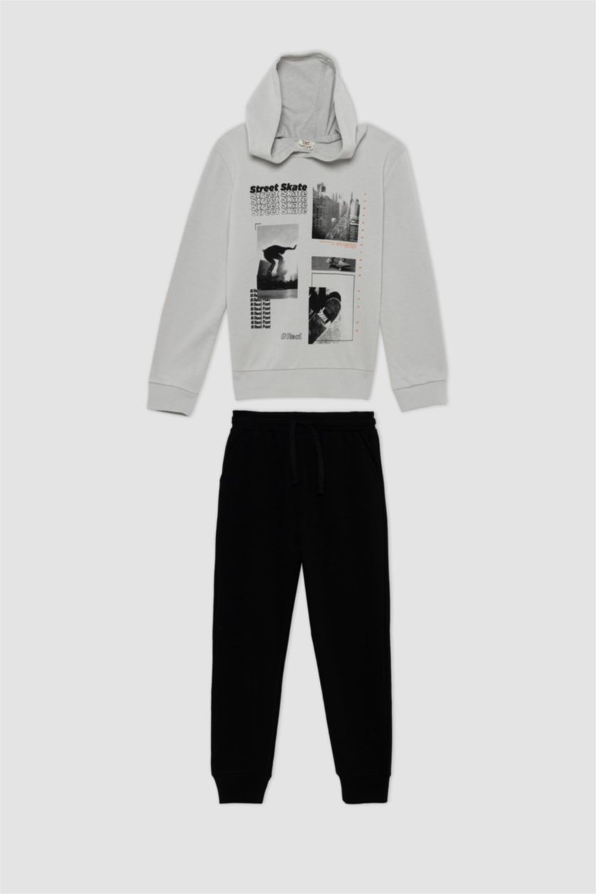 أولاد حجري فاتح طقم ولادي بغطاء للرأس مطبوع - قطعتين