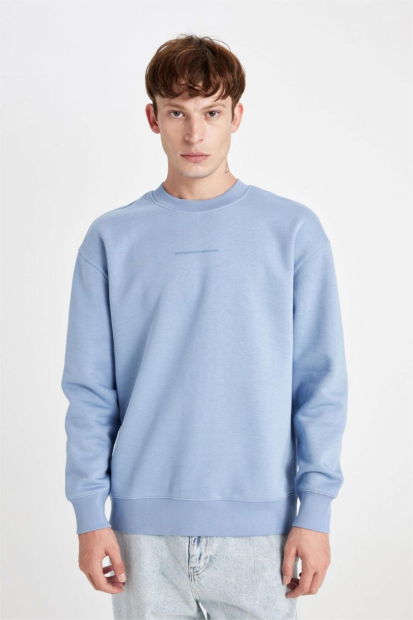 Men Blue Boxy Fit Sweatshirt