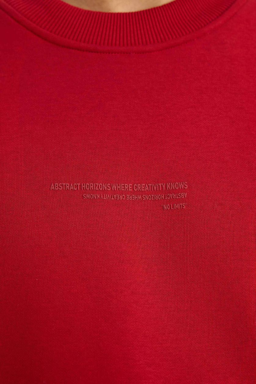 Erkek Koyu Kırmzı Boxy Fit Bisiklet Yaka İçi Yumuşak Tüylü Baskılı Sweatshirt