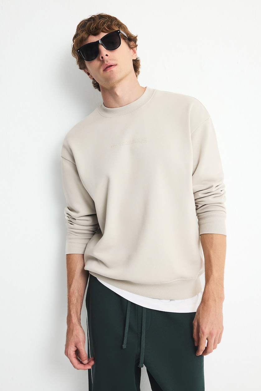 MAN Stone Boxy Fit Cotton Fleece Lined Crew Neck Printed Sweatshirt