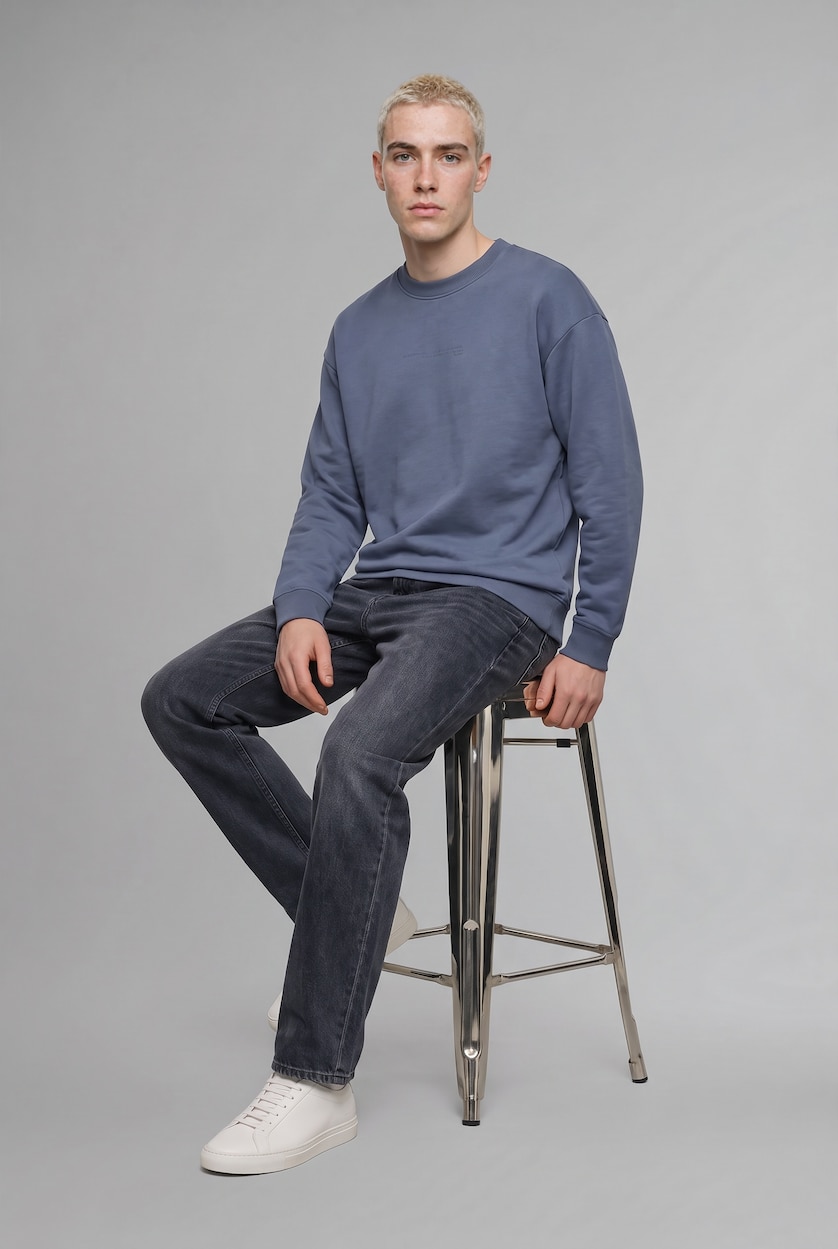 Men Light Indigo Boxy Fit Printed Crew Neck Sweatshirt