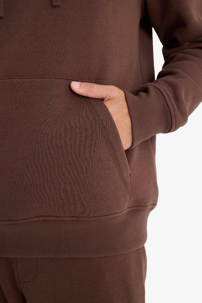 Erkek Kahve Regular Fit Kapüşonlu İçi Yumuşak Tüylü Kanguru Cepli Basic Düz Sweatshirt