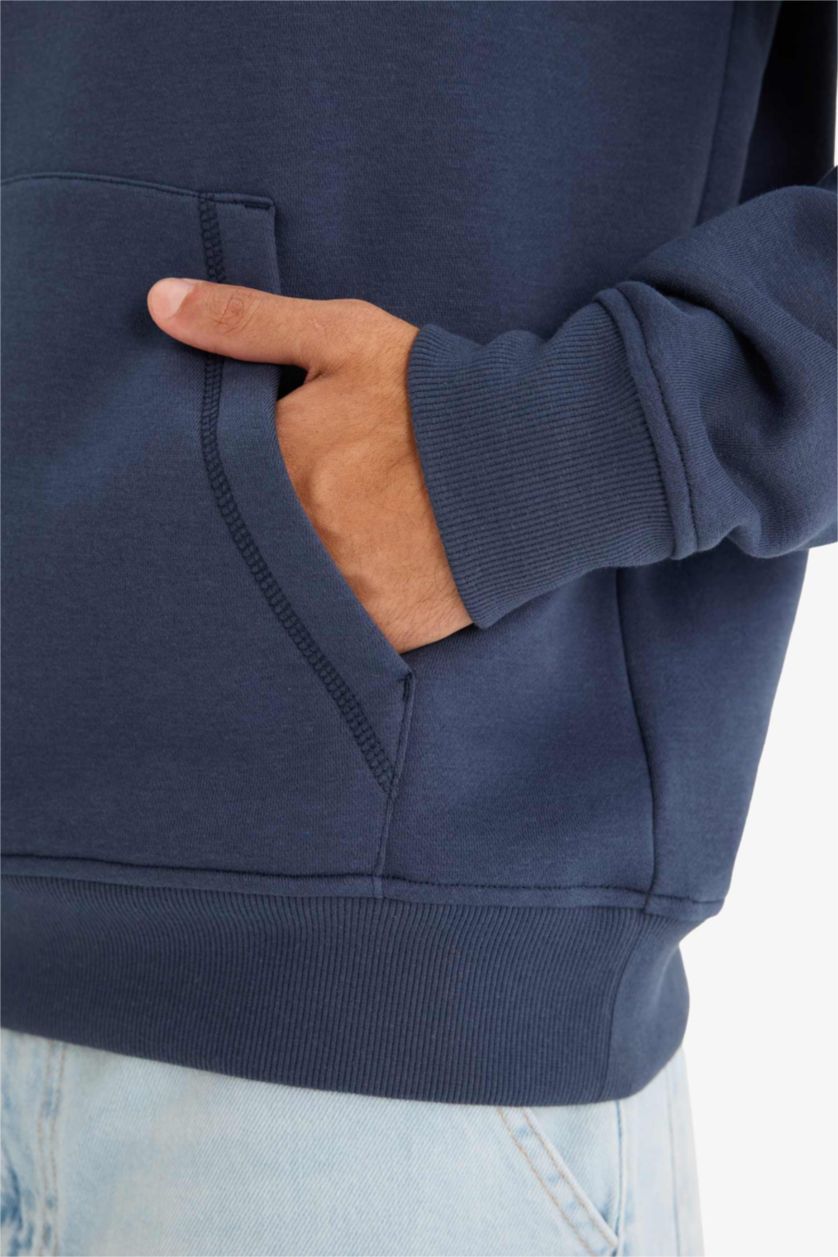 Man NAVY Regular Fit Long Sleeve Sweatshirt