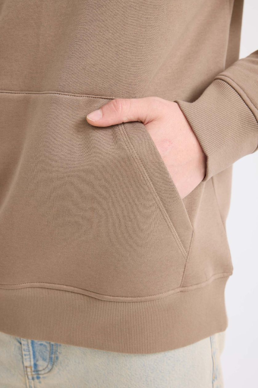 Erkek Açık Kahve Regular Fit Kapüşonlu Kanguru Cepli İçi Yumuşak Tüylü Basic Düz Sweatshirt
