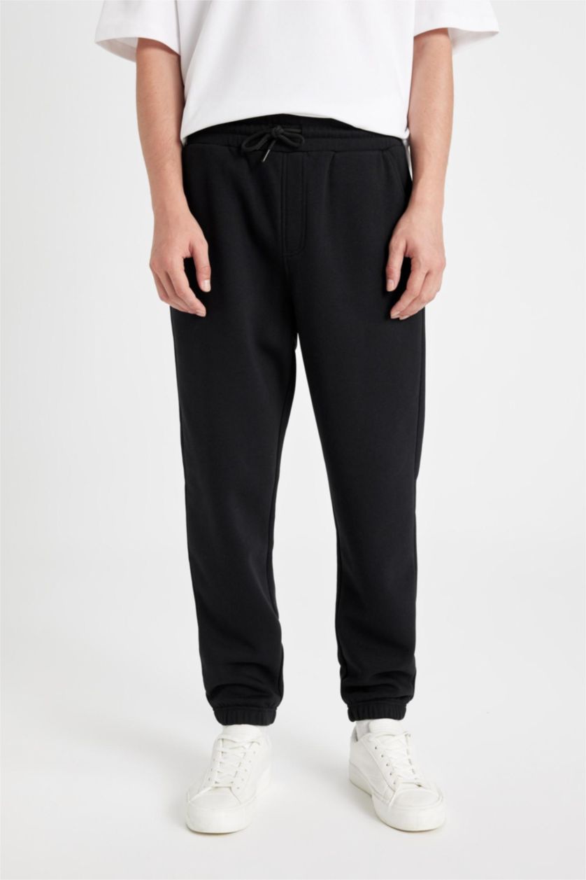 HOMME Noir Regular Fit Trousers