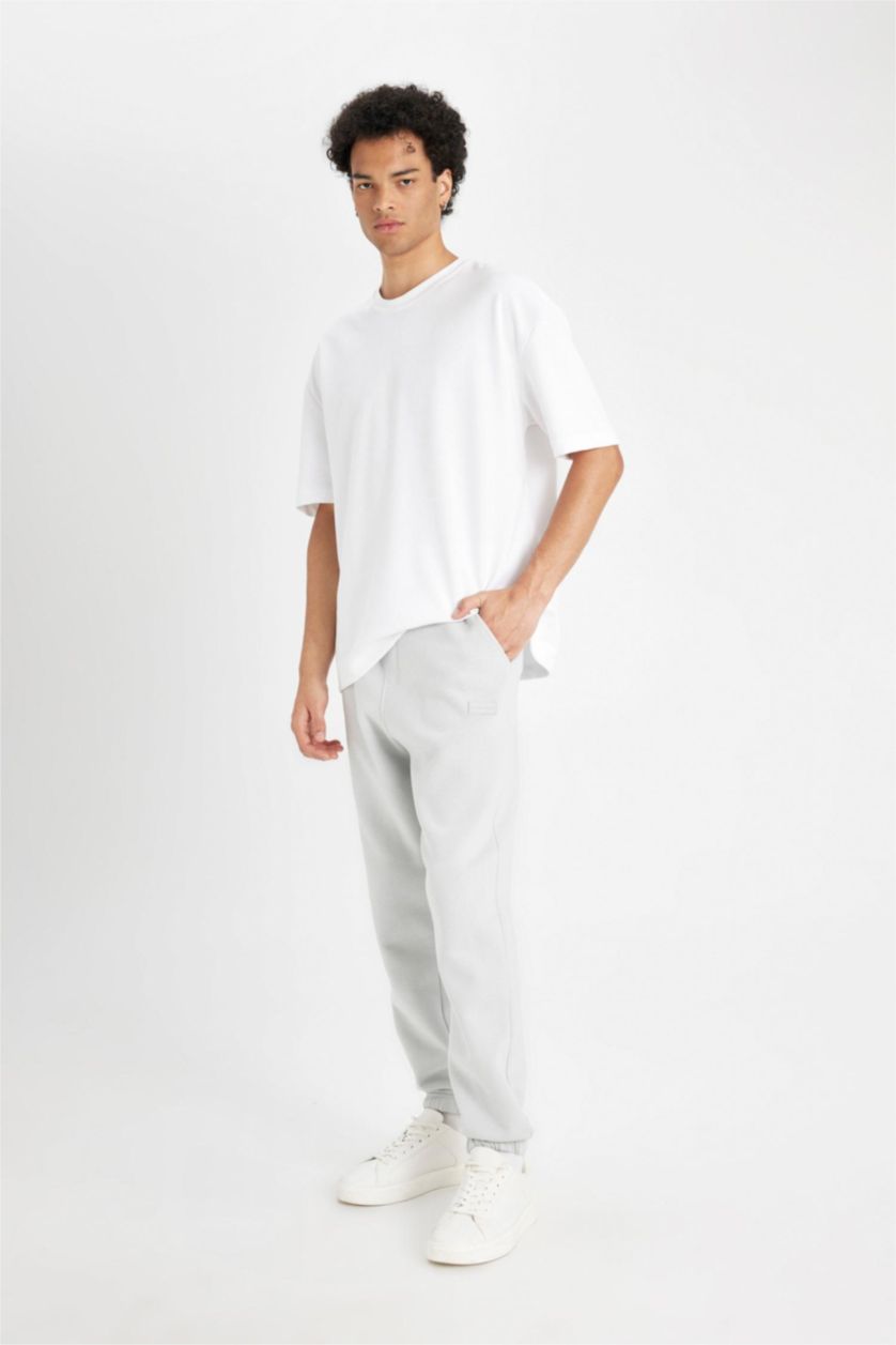 Erkek Açık Gri Regular Fit Jogger Eşofman Altı Cepli Beli Paçası Lastikli