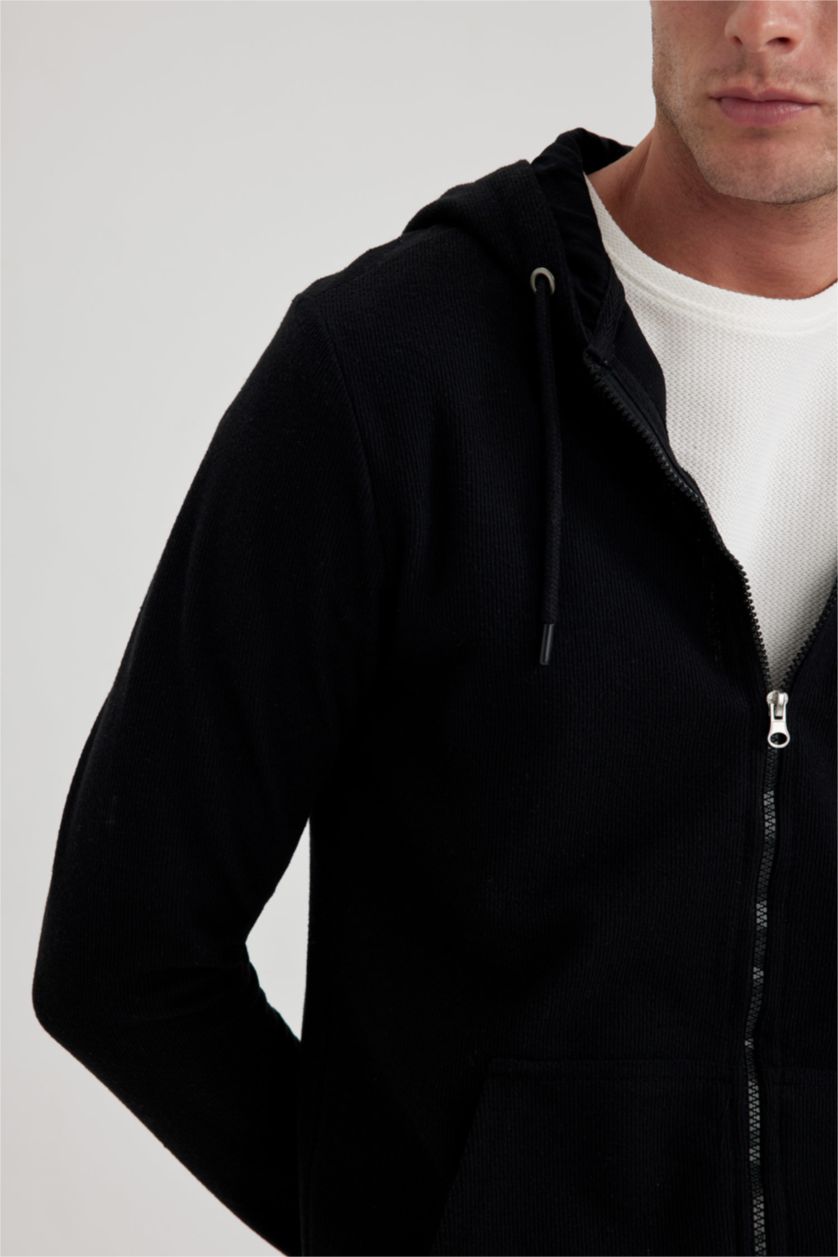 رجال أسود سويتر بغطاء للرأس وسحاب ذو قصة عادية