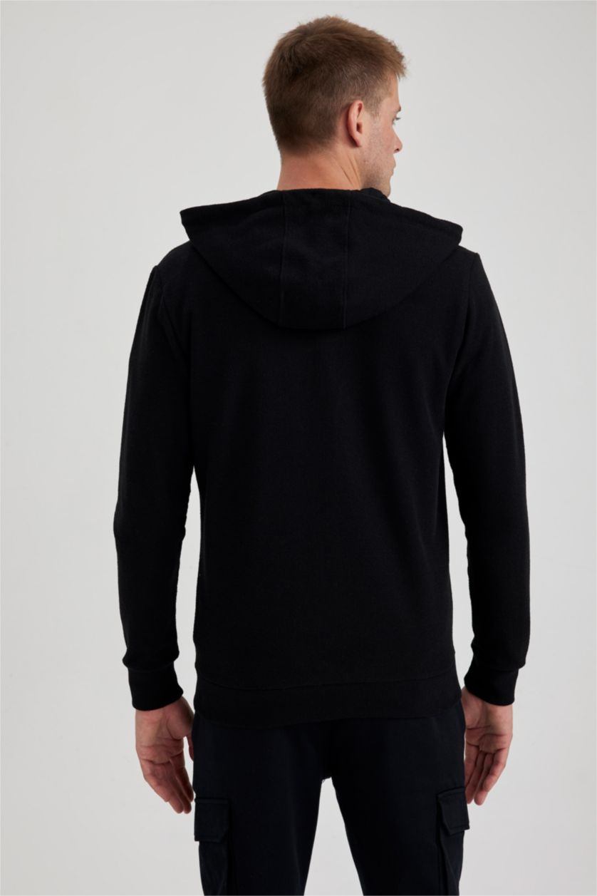 رجال أسود سويتر بغطاء للرأس وسحاب ذو قصة عادية