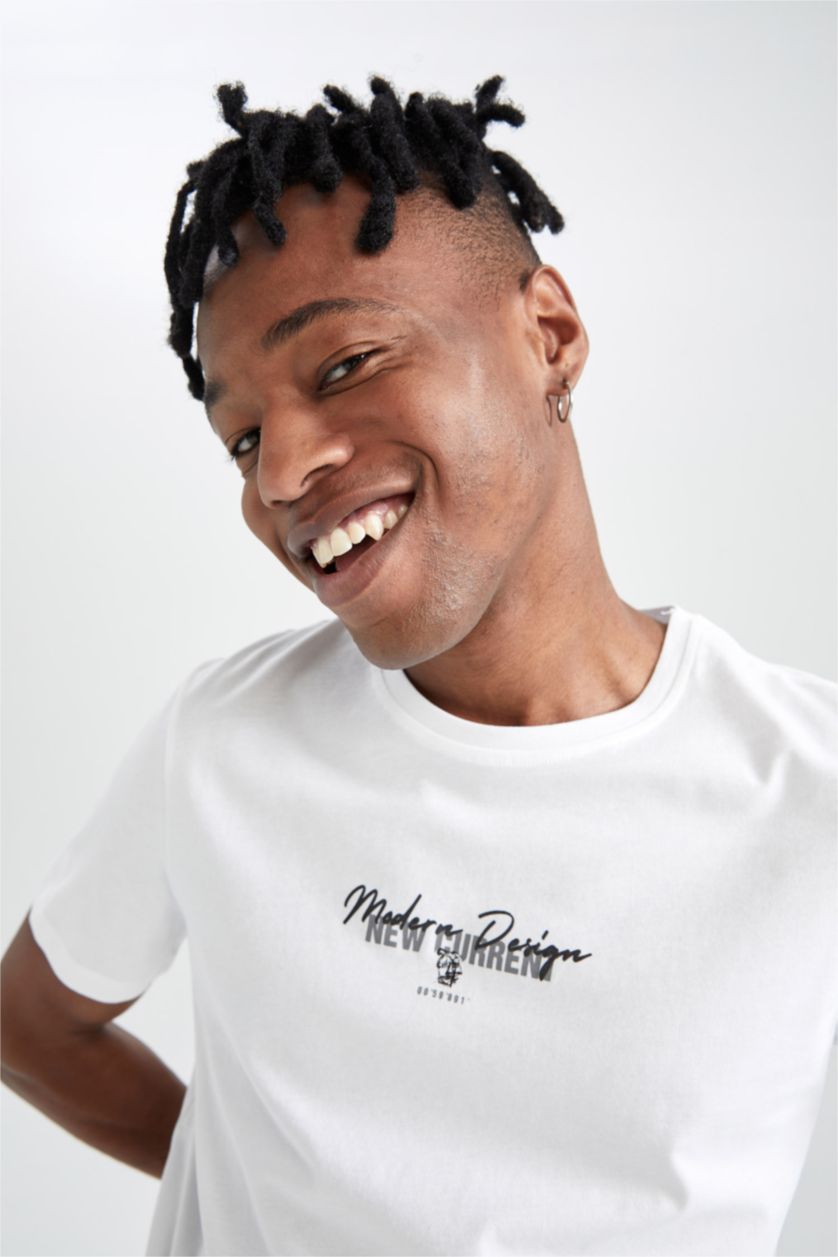 رجالي أبيض تي شيرت مطبوع سليم فيت بياقة مستديرة