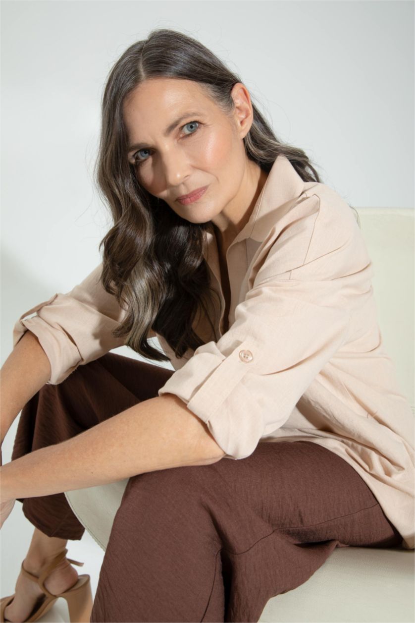 نساء بيج بلوزة قطن بأكمام طويلة بقصة فضفاضة وياقة V