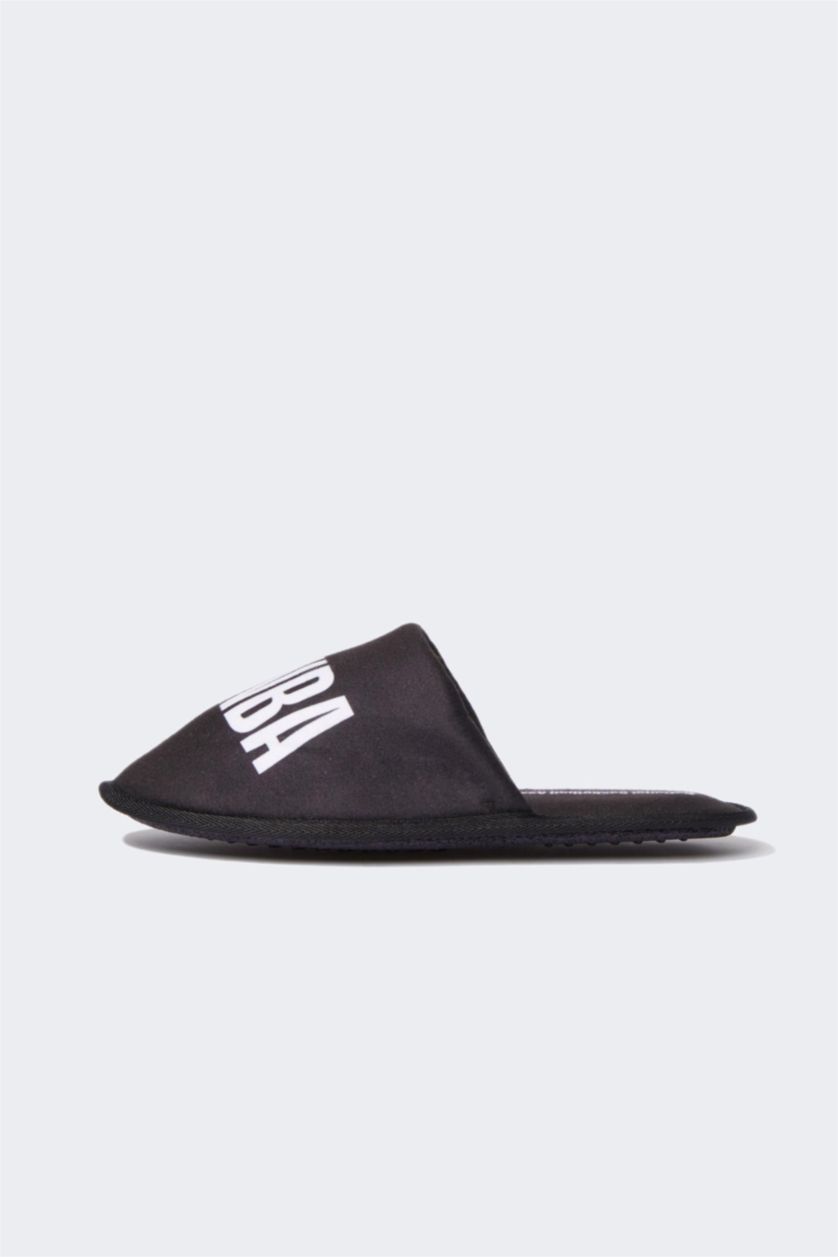 MAN Black Man NBA Licensed Flat Sole Slipper