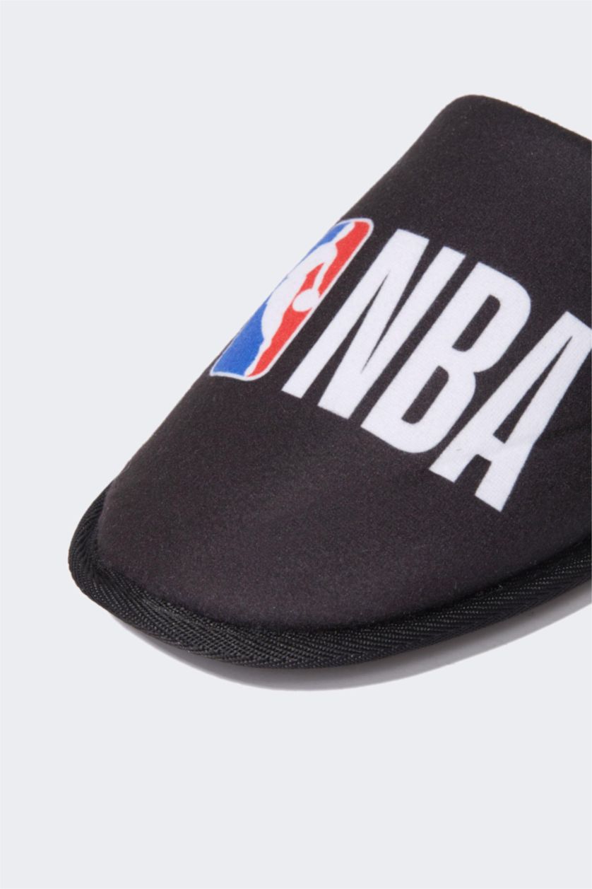 MAN Black Man NBA Licensed Flat Sole Slipper