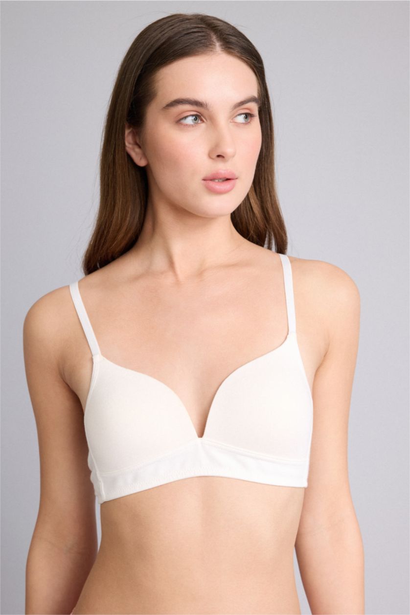 Kadın Kırık Beyaz Dantel Detaylı Pamuklu Kaplı Pedli Balensiz Bra